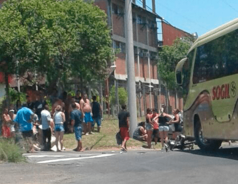 Motociclista morre em colisão com ônibus na Estrada da Cavalhada