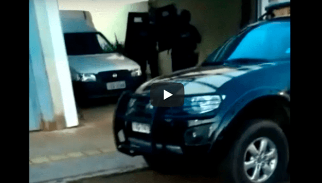 Vídeo | Polícia Federal prende traficante internacional de drogas em Gravataí