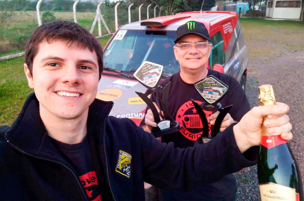 Gravataienses, pai e filho vencem mais uma e estão próximos do título no Rally