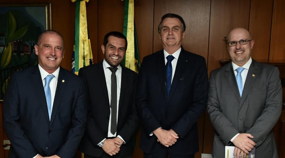 Luis Felipe | Evandro Soares mais próximo do governo de Bolsonaro