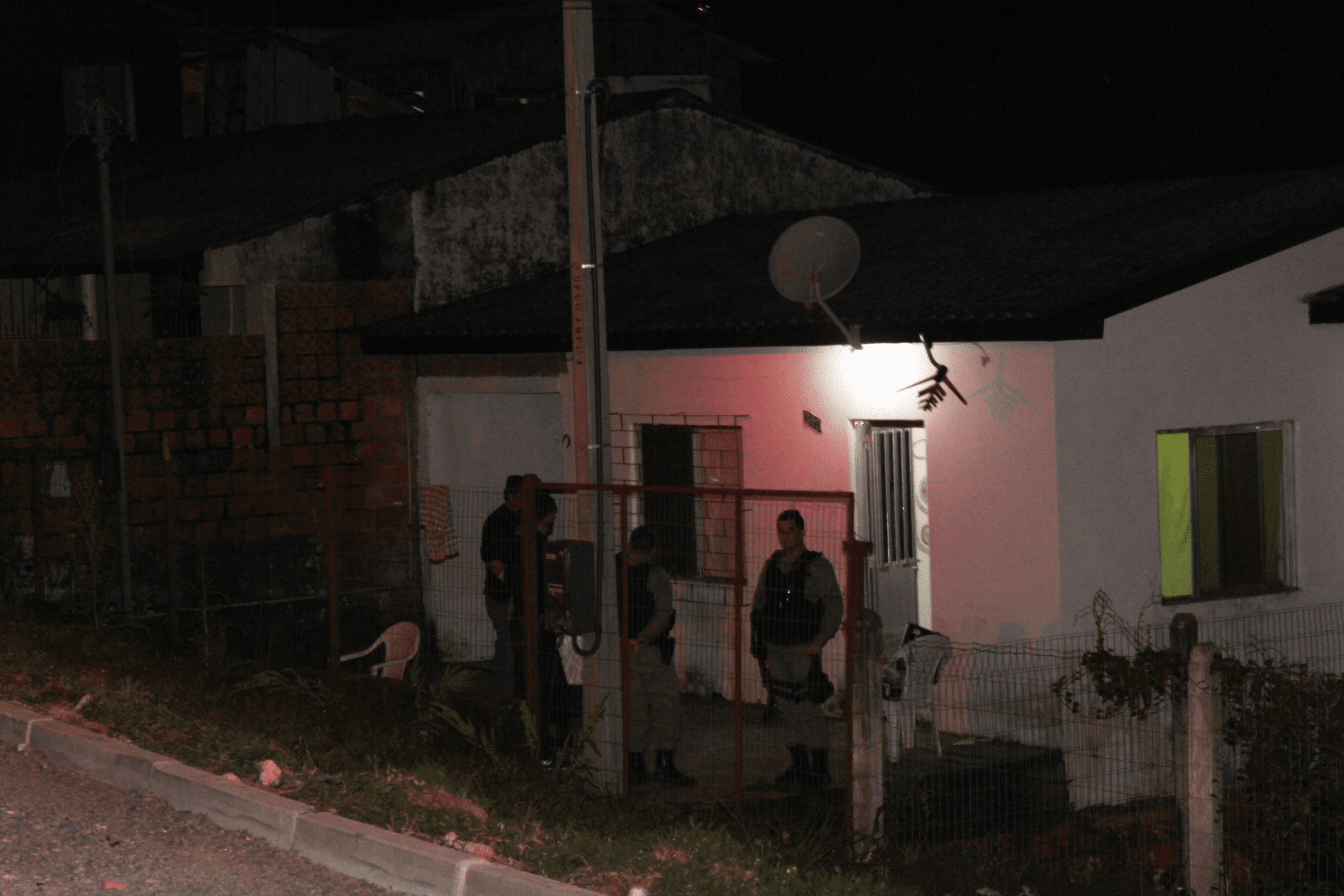 Polícia encontra drogas na casa aonde músico foi morto em Gravataí