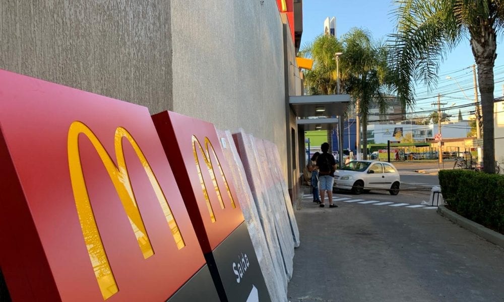 McDonald’s de Gravataí passa por reforma e faz mistério quanto a identidade ‘Méqui’