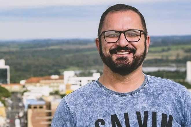 Luís Felipe | Carlito afastado da secretaria da Saúde; hoje a política de Gravataí aconteceu em Viamão