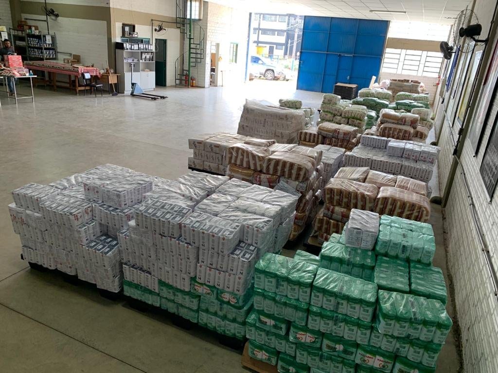 Doação da Rede de Farmácias São João vai ajudar cerca de 600 famílias em Gravataí
