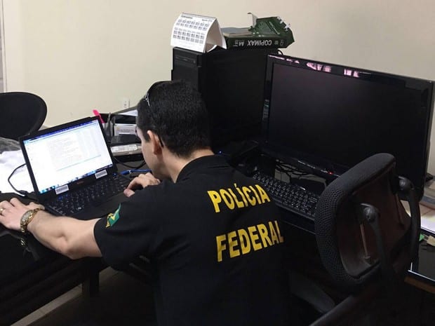 Morador de Cachoeirinha é alvo de operação da Polícia Federal no combate à pornografia infantil