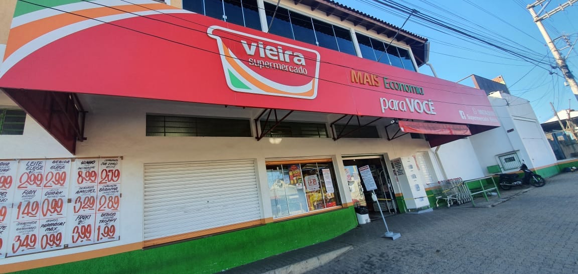 Supermercado de Gravataí investe em tecnologia para driblar a crise e ainda gera emprego
