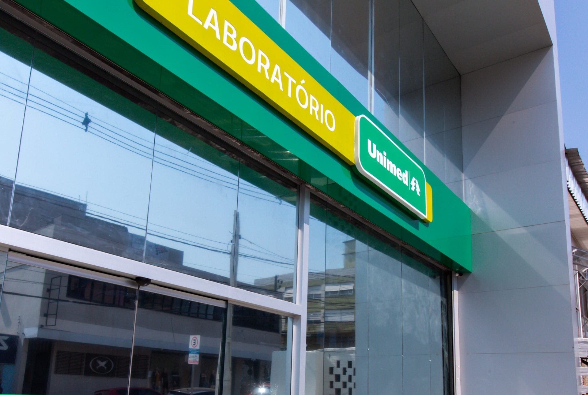 Unimed inaugura novo laboratório para coleta e realização de exames em Gravataí