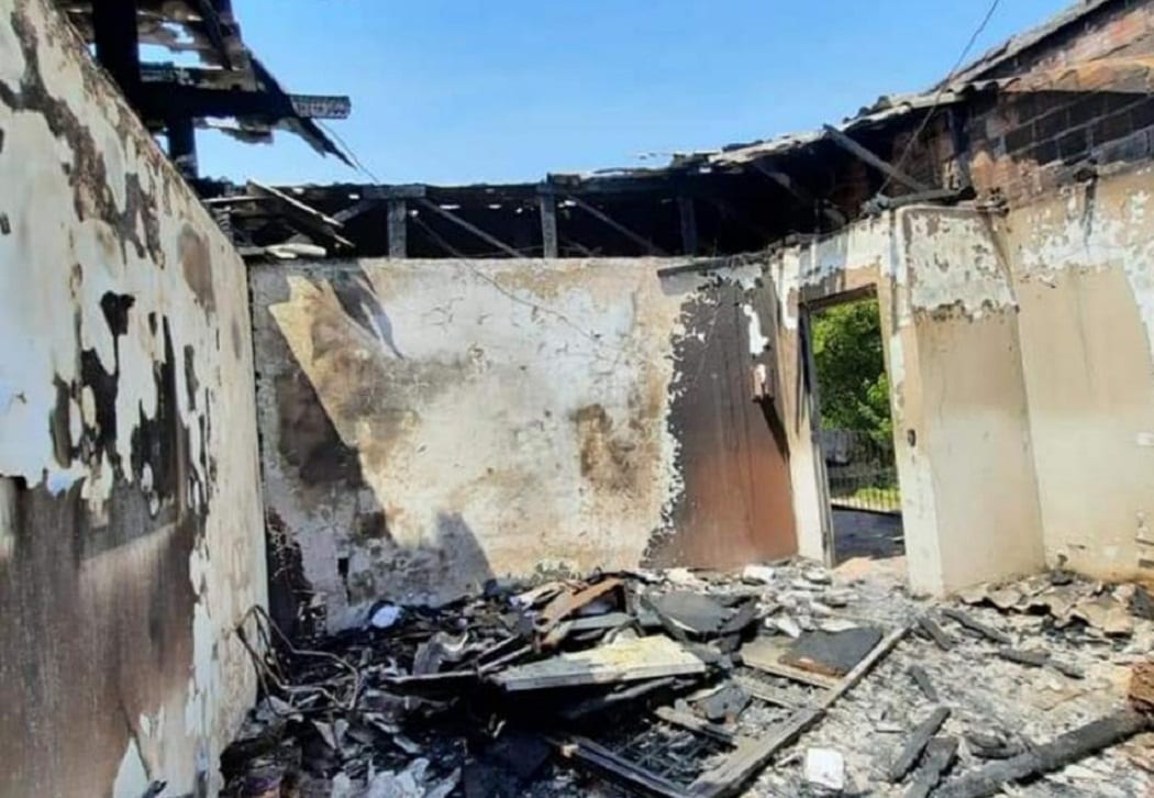 Família de Cachoeirinha perde tudo em incêndio e precisa de ajuda para recomeçar