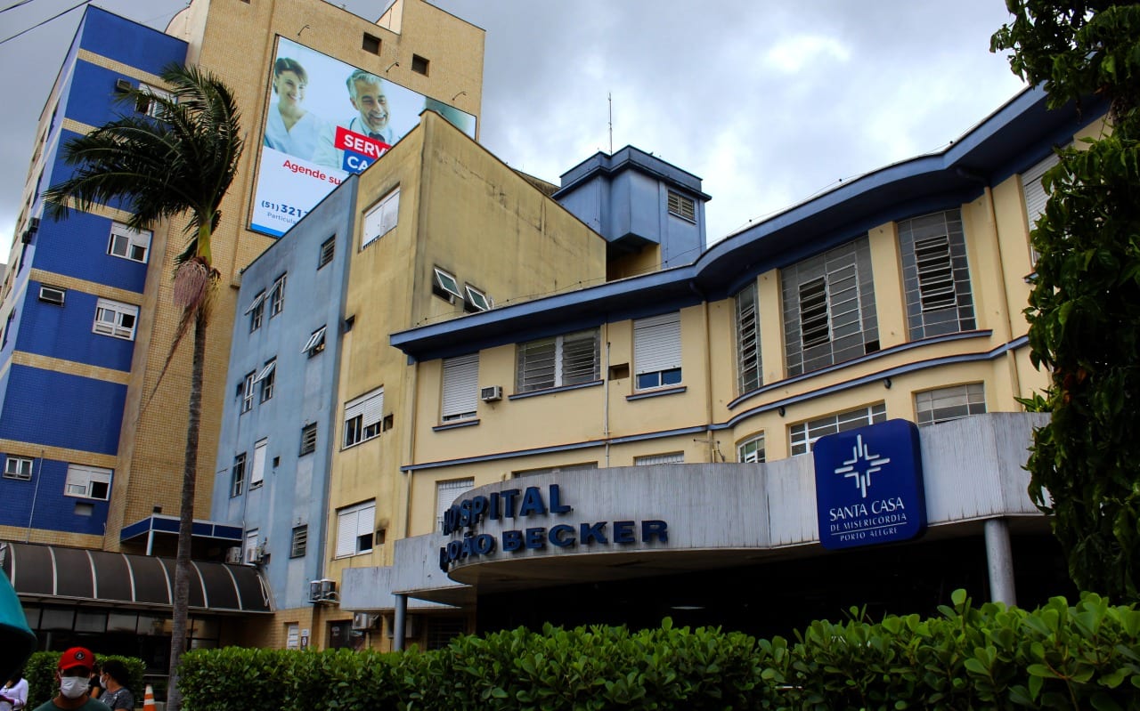 Hospital Dom João Becker passa a oferecer serviço de urologia da Santa Casa