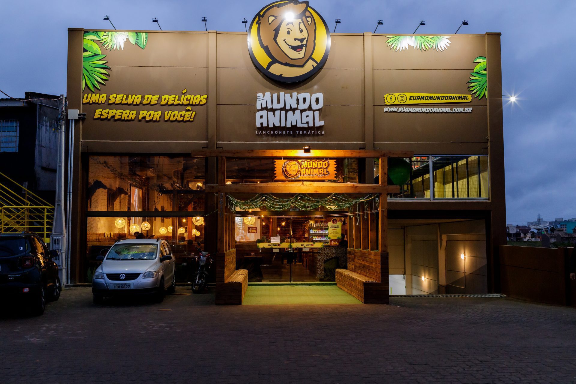 Mundo Animal  inaugura loja de Cachoeirinha hoje