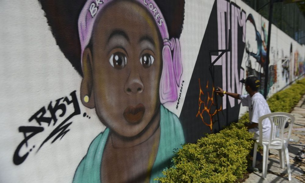 Avenida Flores da Cunha vai virar galeria de graffiti em Cachoeirinha