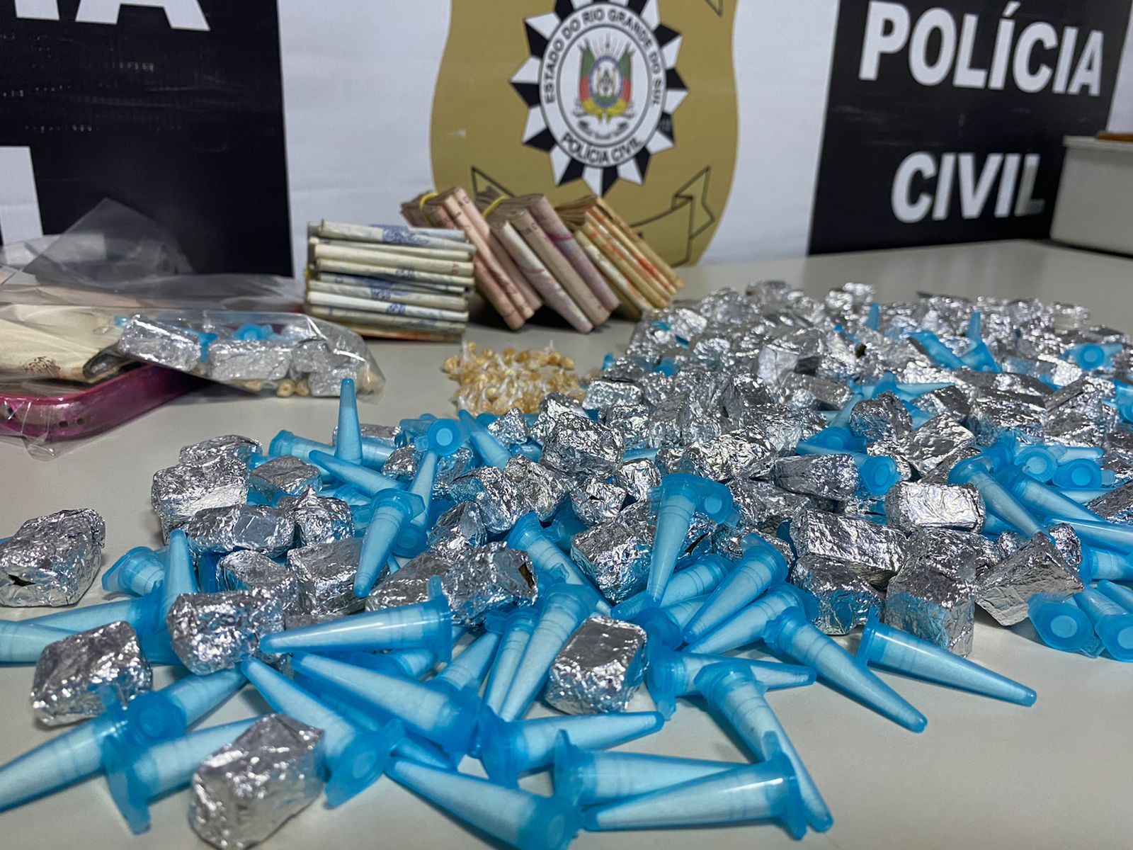 Ação da 2ª DP de Gravataí desativa ponto de tráfico de drogas em Alvorada