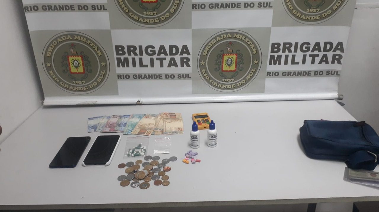 Dupla é presa transportando drogas sintéticas em Gravataí
