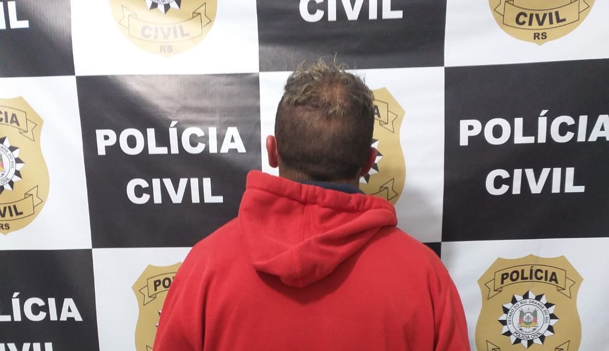 Motorista de aplicativo investigado por roubos e furtos é preso em Cachoeirinha