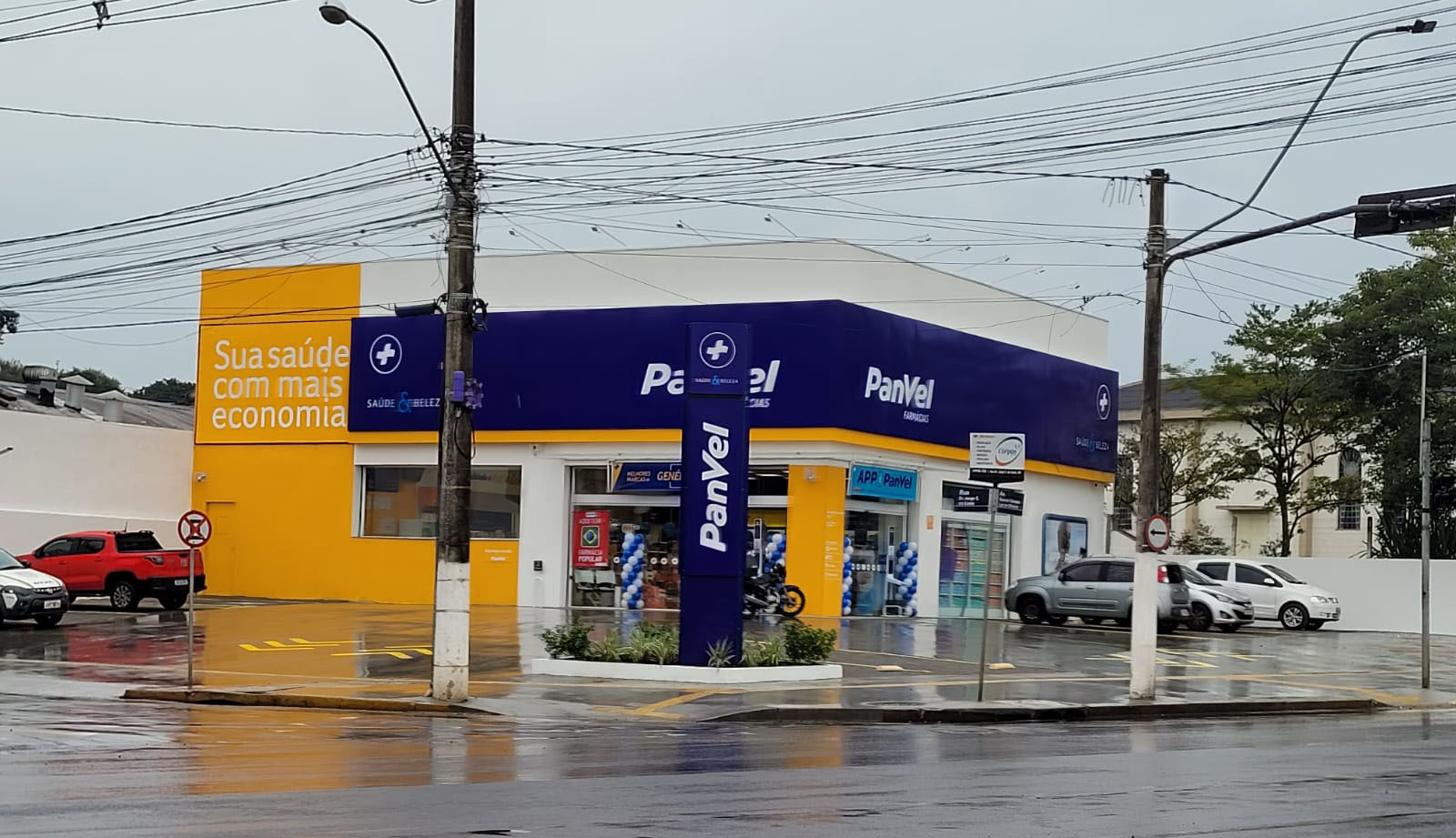 Rede de farmácias Panvel inaugura sua quarta filial em Gravataí