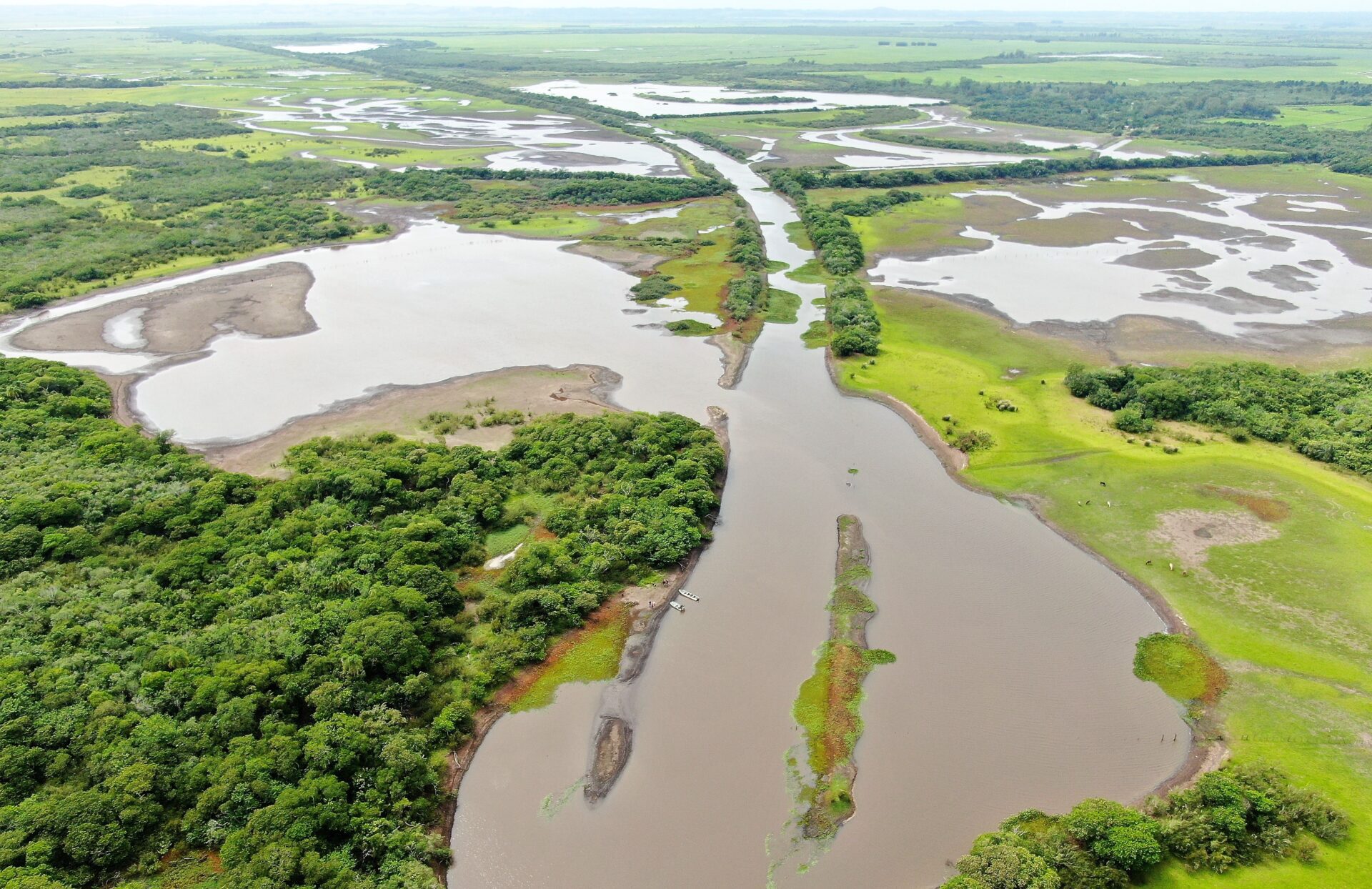 Defesa Civil emite alerta de inundação devido à cheia do Rio Gravataí