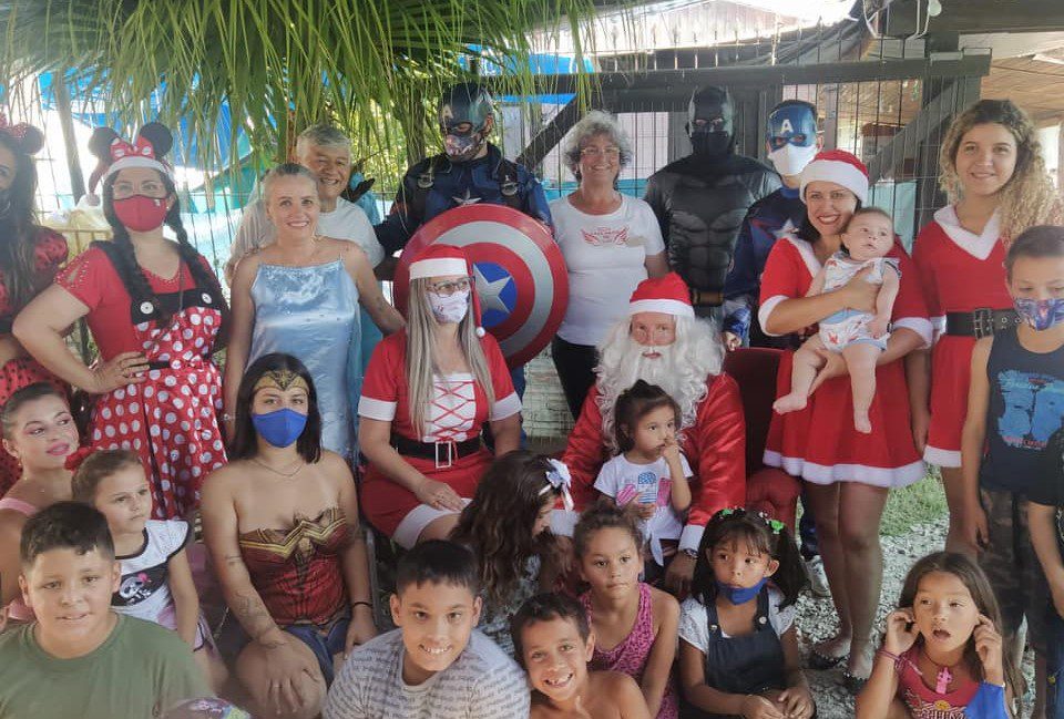 O Natal de 2500 crianças será mais feliz devido à ação de voluntários em Gravataí
