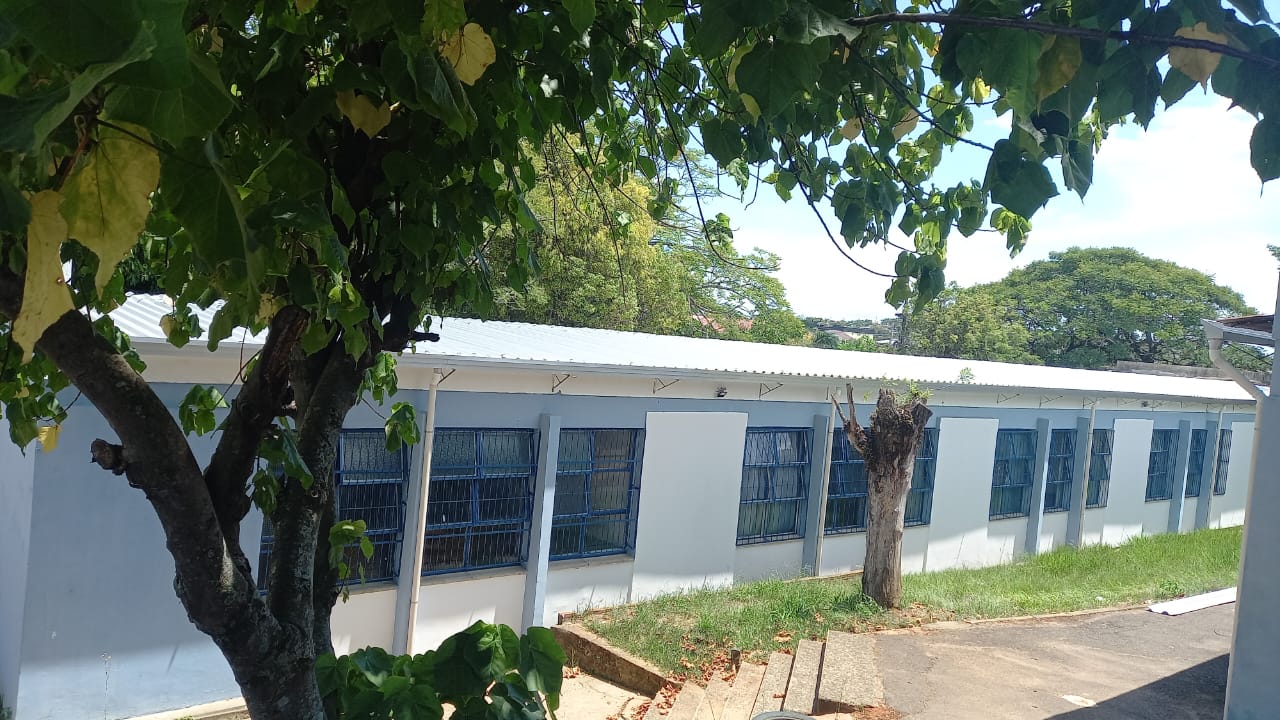 Escola estadual está com obras paralisadas desde o ano passado em Gravataí