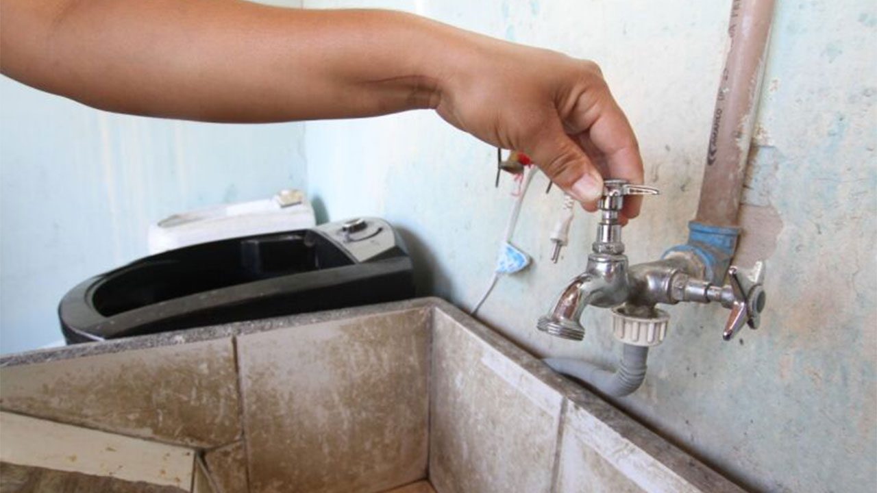 Moradores de Gravataí relatam falta de água há dois dias