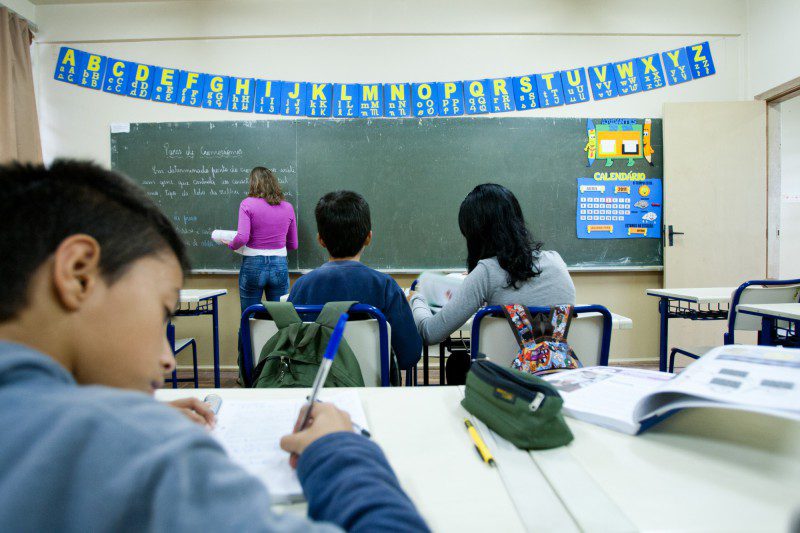 Estado do RS abre concurso com 1,5 mil vagas para professores; veja como se candidatar