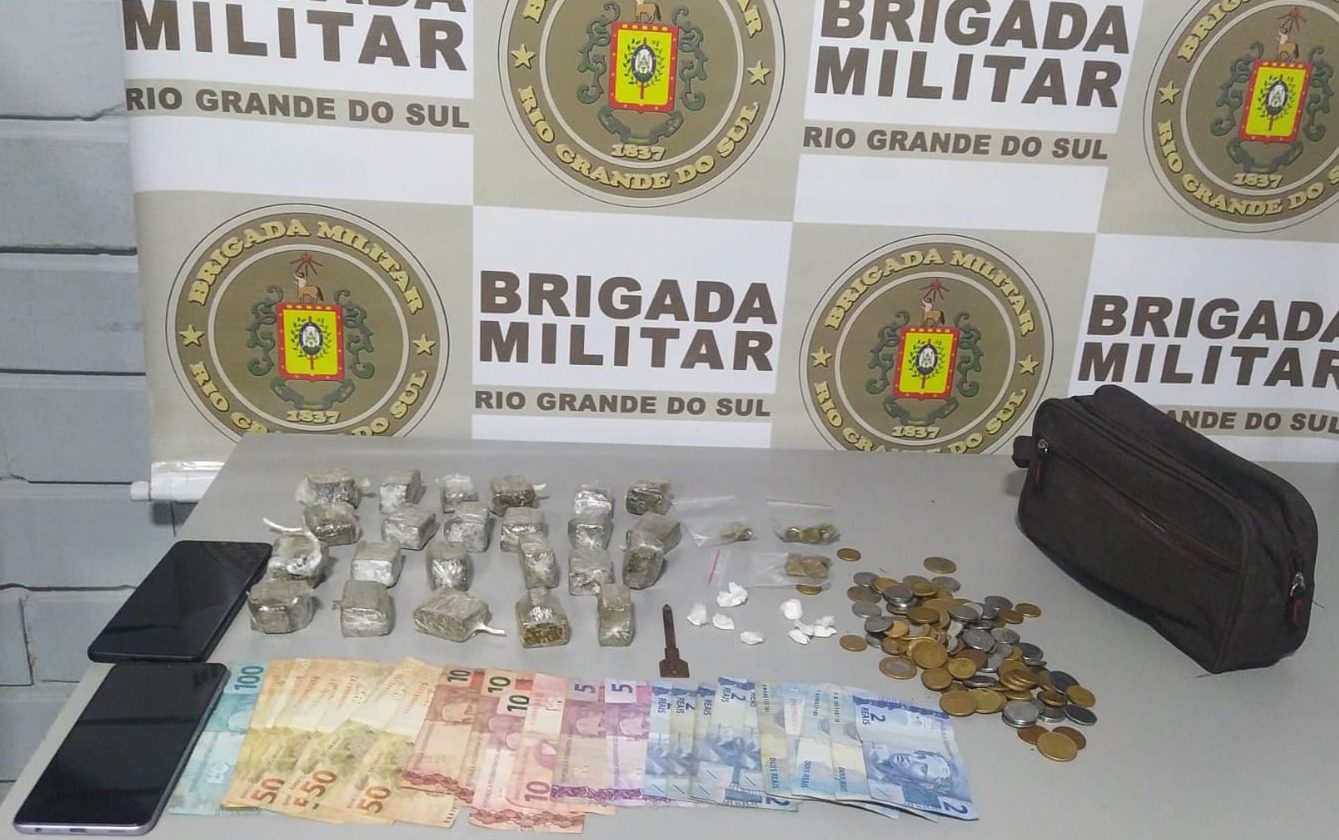 Policiais militares prendem três indivíduos por tráfico de drogas em Gravataí