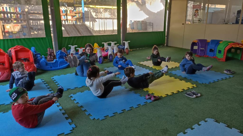 Escola de educação infantil oportuniza a prática de Yoga em Gravataí