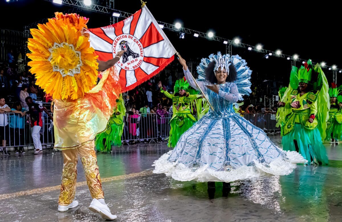 Definido o tema do desfile, Acadêmicos de Gravataí organiza a Arrancada do Carnaval