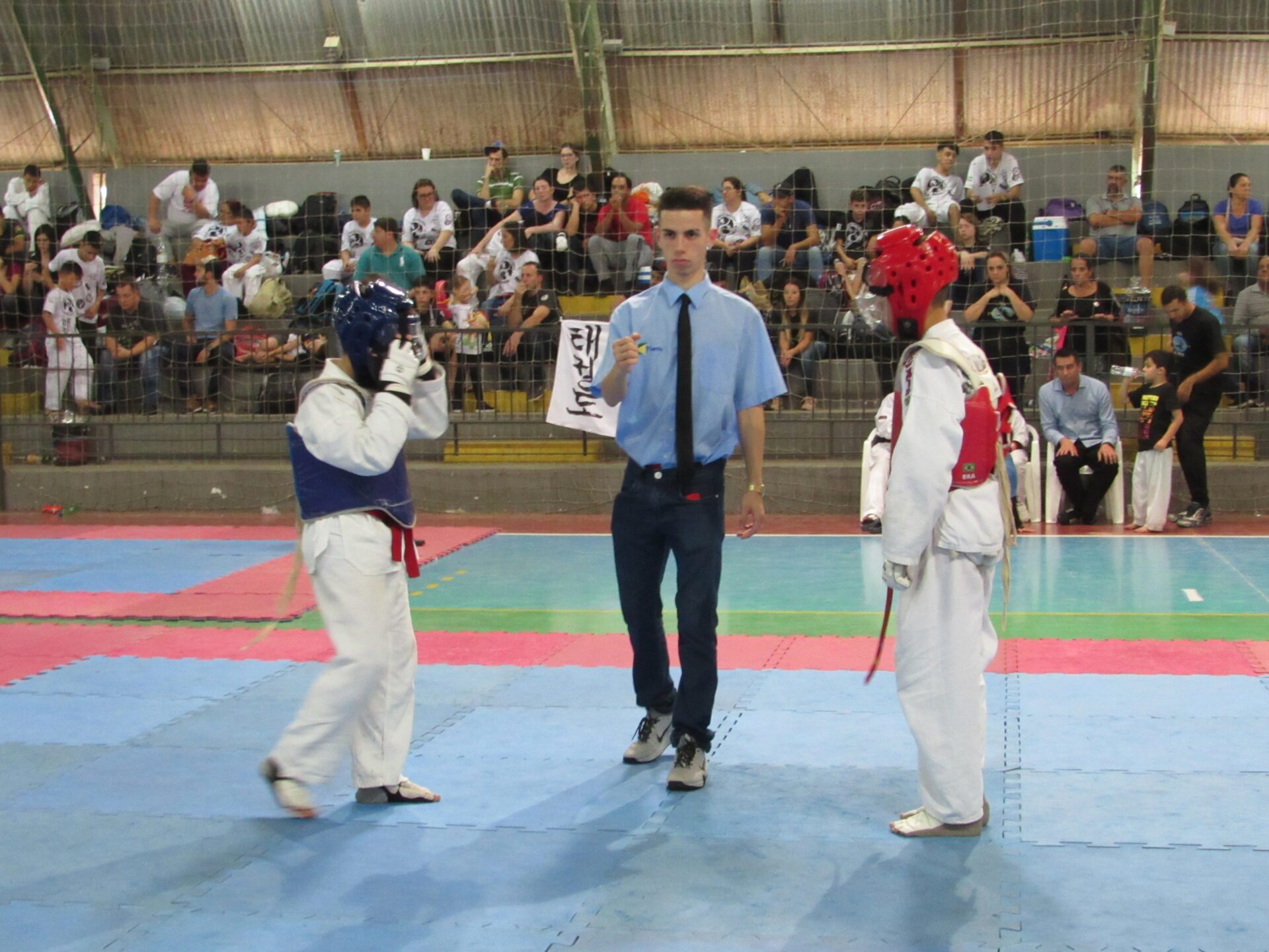 Gravataí sedia campeonato da Federação Gaúcha de Taekwondo