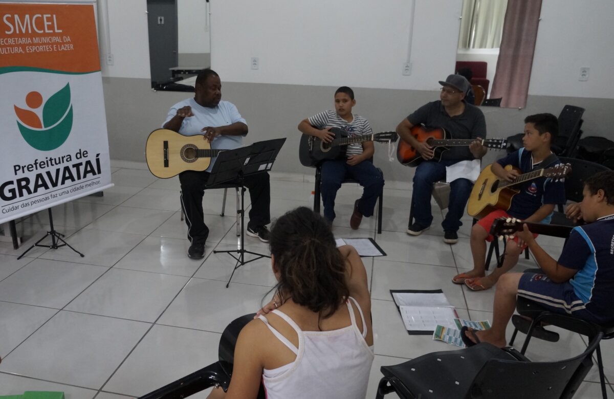Oficina gratuita de violão em Gravataí está com inscrições abertas