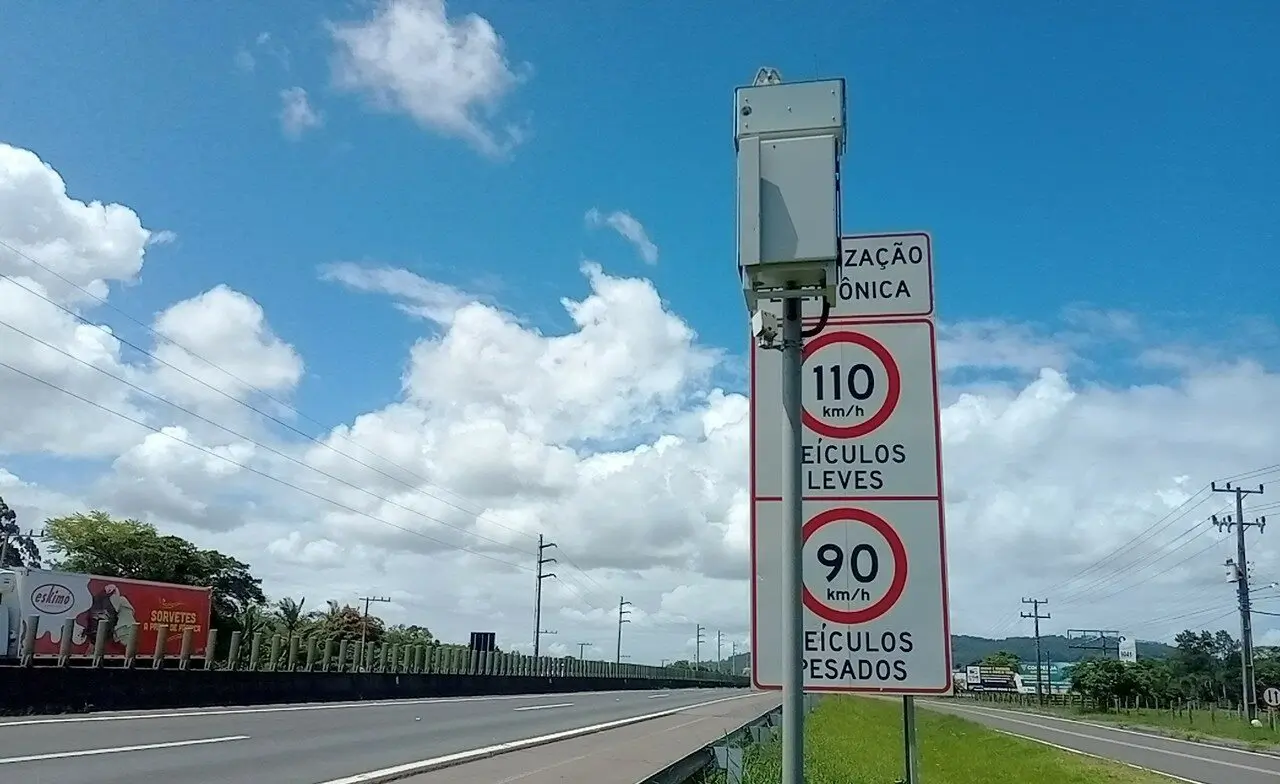 Com ponto em Gravataí, radares fixos na Freeway já estão em funcionamento