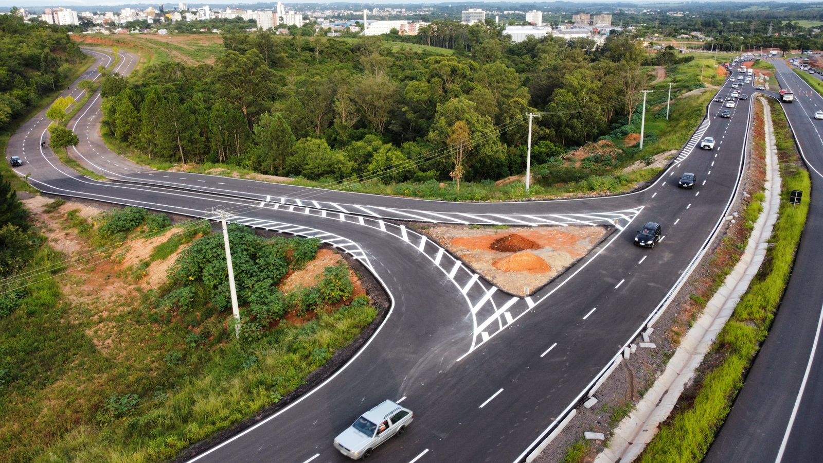 Obras na região do Distrito Industrial de Gravataí vão gerar mudanças no trânsito