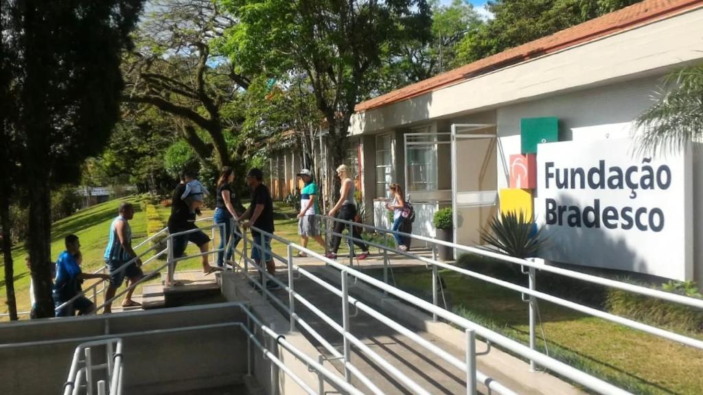 Fundação Bradesco oferta cursos gratuitos para estudantes de Gravataí