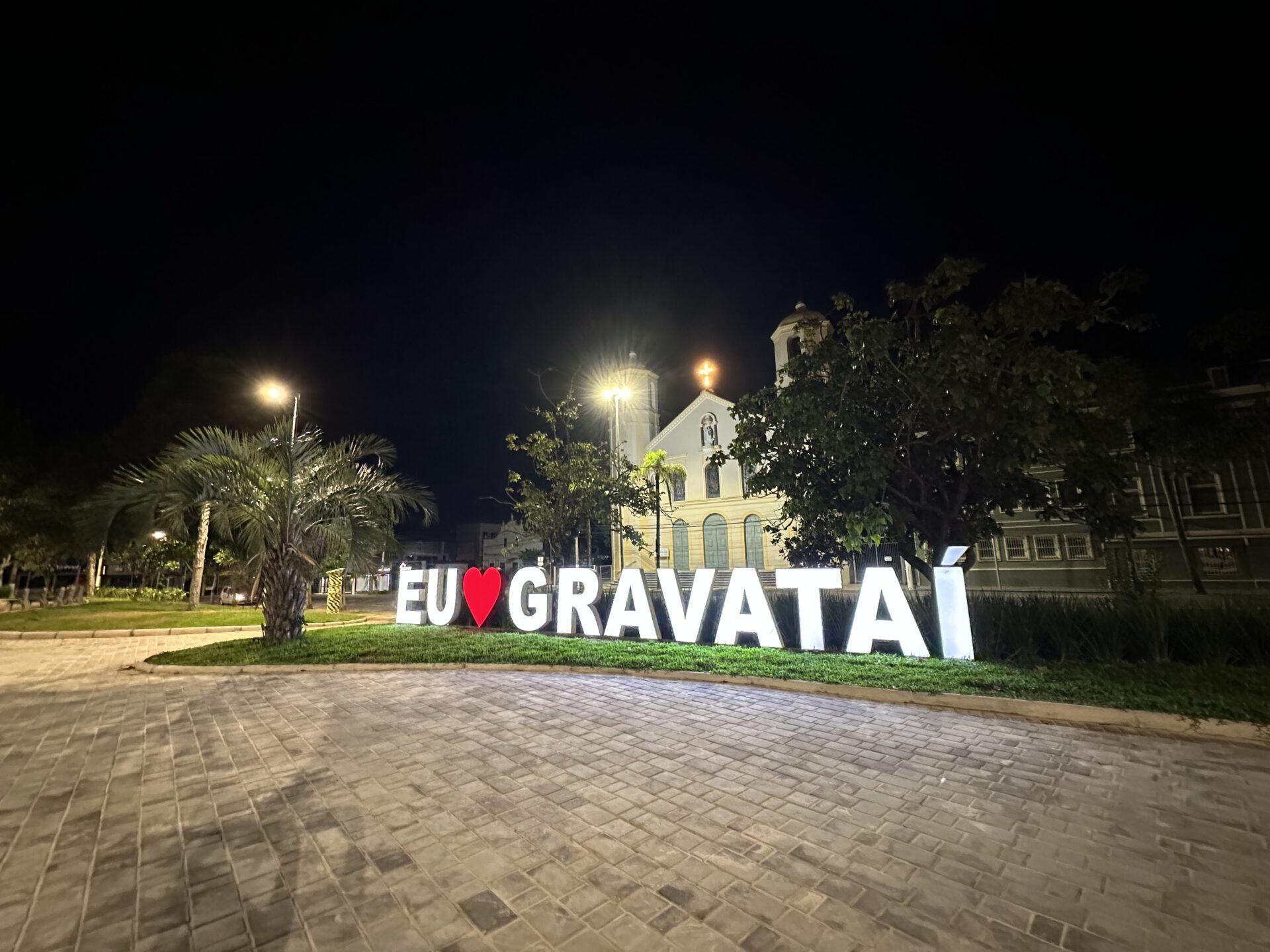 Fotos | Veja como ficou a nova praça da Rua Coberta de Gravataí