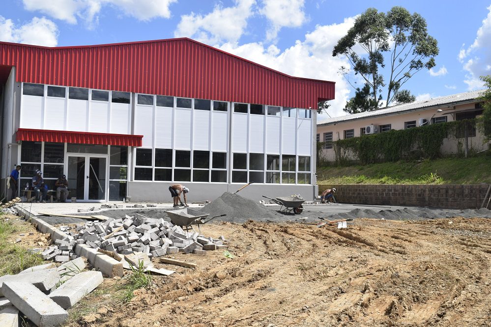 Prefeitura de Cachoeirinha auxilia na construção da sede de associação que atende autistas