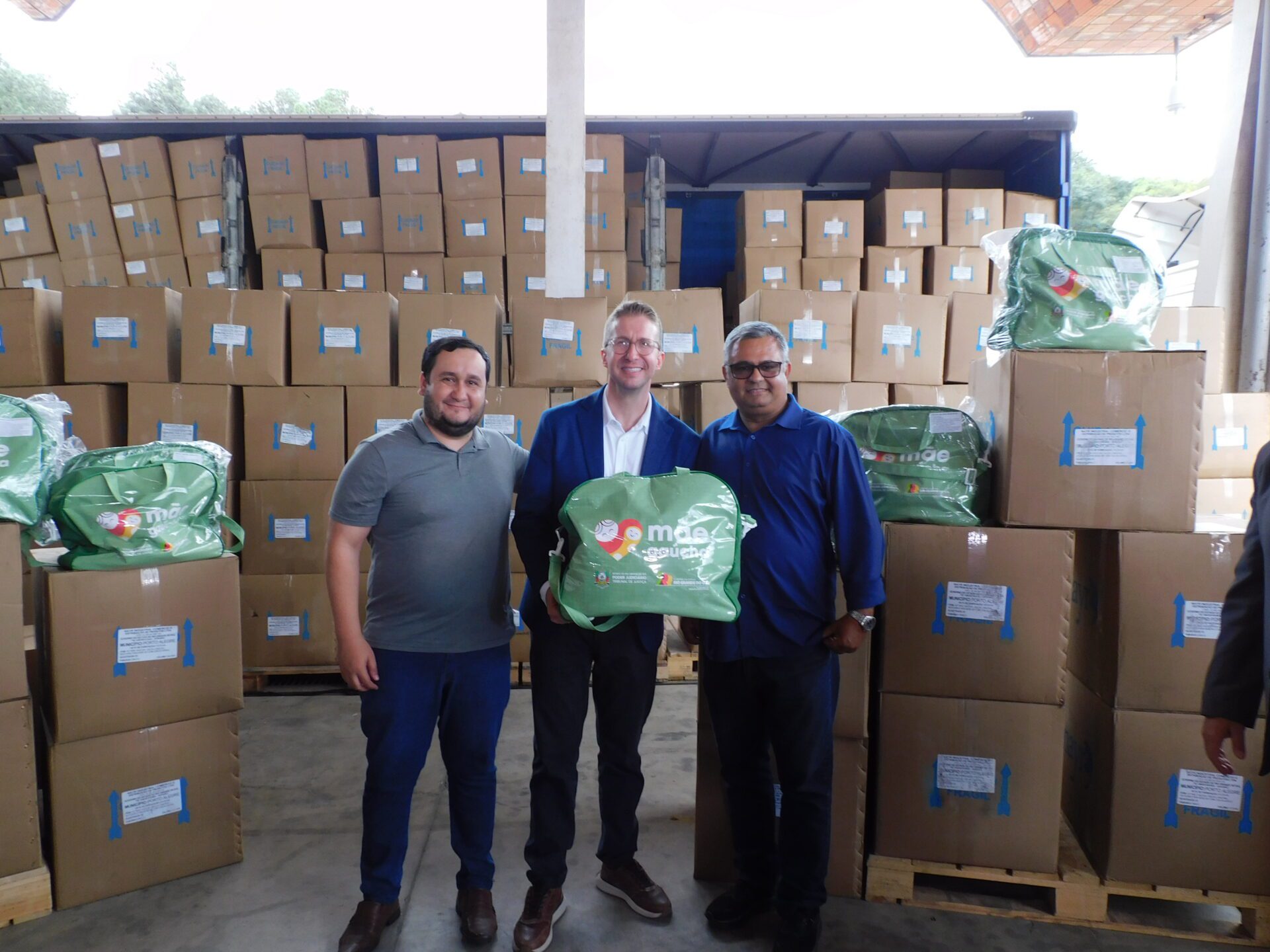 Gravataí recebe mais de 400 kits de enxoval do Programa Mãe Gaúcha