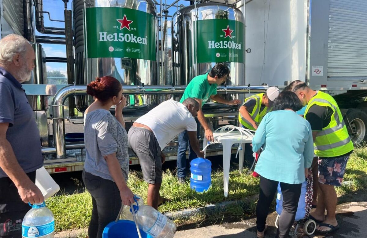 Em Cachoeirinha e Gravataí, apelo é feito aos empresários e comunidade para que doem água