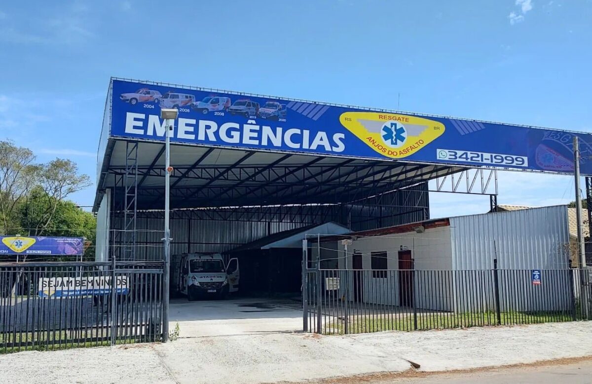 Base operacional do Anjos do Asfalto fica aberta 24h para receber e distribuir doações em Gravataí